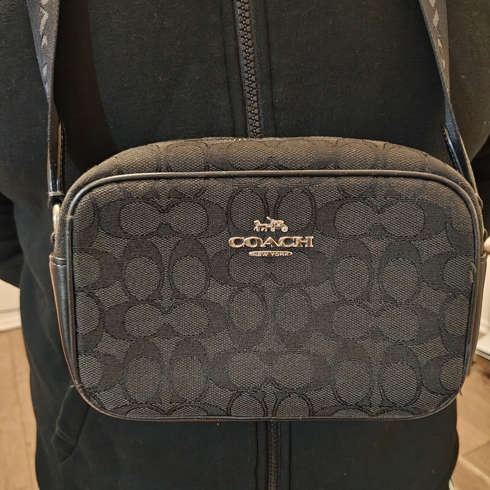 Coach Signature Black Crossbody Bag - Picture 4 of 4